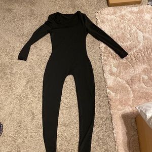 Black body suit